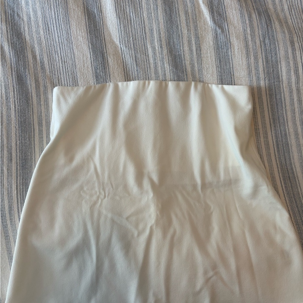 Tuckernuck Classic White Skirt